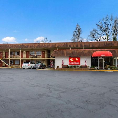 וויליאמסבורג Econo Lodge Historic Area מראה חיצוני תמונה